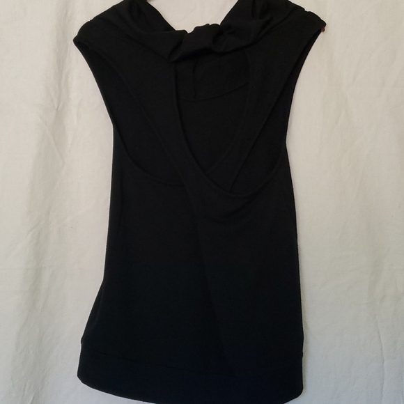 Mossimo Open Back Hooded Top - Picture 10 of 16